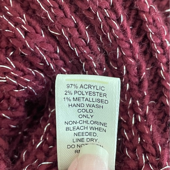 Cato Poncho Sweater One Size Burgundy Metallic Threads Chunky Knit Women Top - Picture 7 of 7